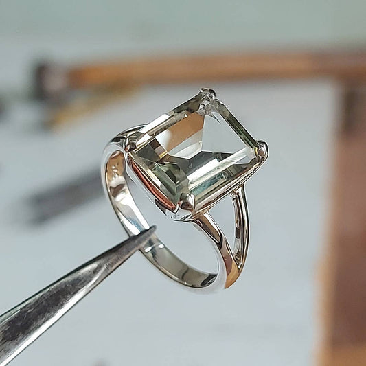 Gem Beauty Green Amethyst Silver Ring - Size 8 Crystal Earth Sterling