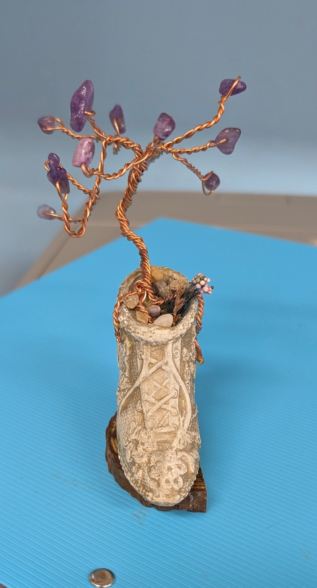 Victorian Elegance Crystal Tree Nella