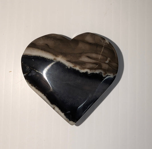 Volcano Agate UV Stone Heart - The Bookstore